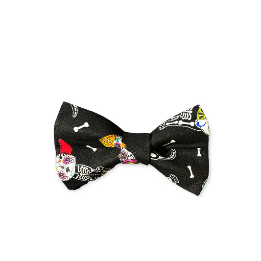 Muertos Mutts I Bow Tie